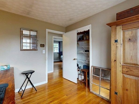 1 Doris Dr, Grafton MA 01536