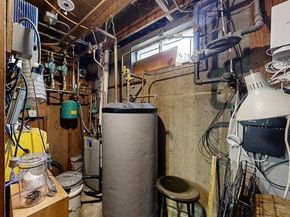 1 Doris Dr, Grafton MA 01536