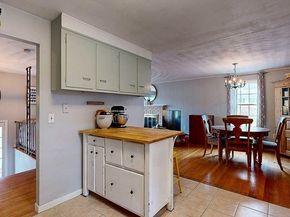 1 Doris Dr, Grafton MA 01536