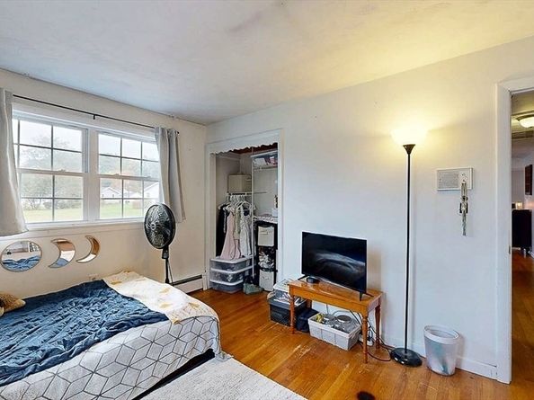 1 Doris Dr, Grafton MA 01536