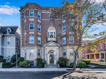 20 Chestnut St