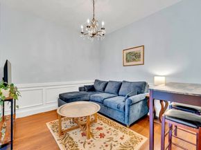 20 Chestnut St 205, Malden MA 02148