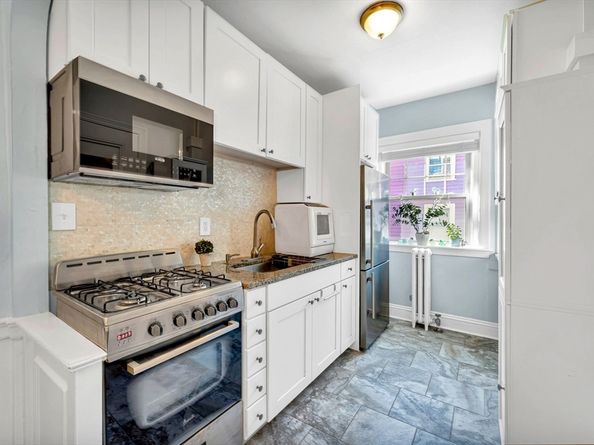 20 Chestnut St 205, Malden MA 02148