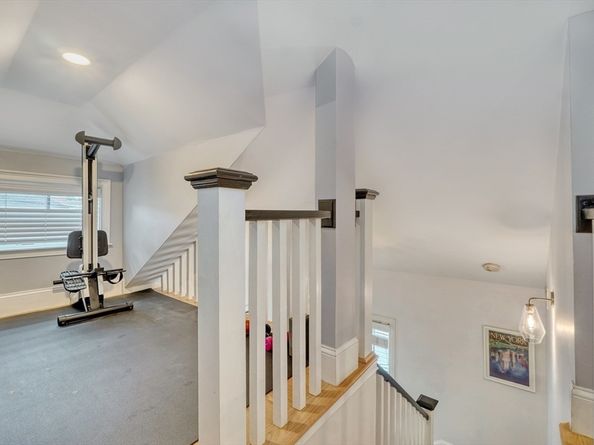 8 Hamilton Rd 2, Somerville MA 02144