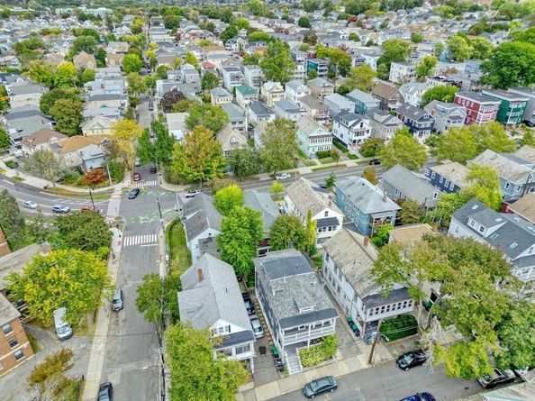 8 Hamilton Rd 2, Somerville MA 02144