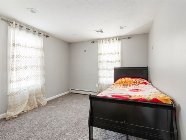 58 Roberts Road, Bridgewater MA 02324