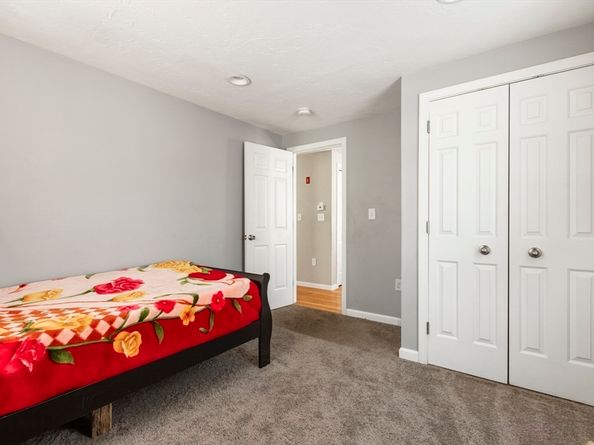 58 Roberts Road, Bridgewater MA 02324