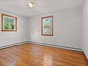 8 Edsel Road, Littleton MA 01460