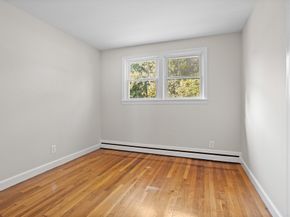 8 Edsel Road, Littleton MA 01460