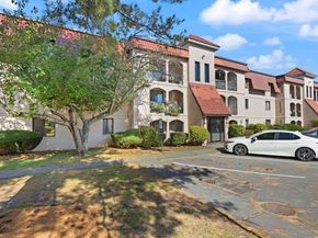 685 Oak Street 243, Brockton MA 02301