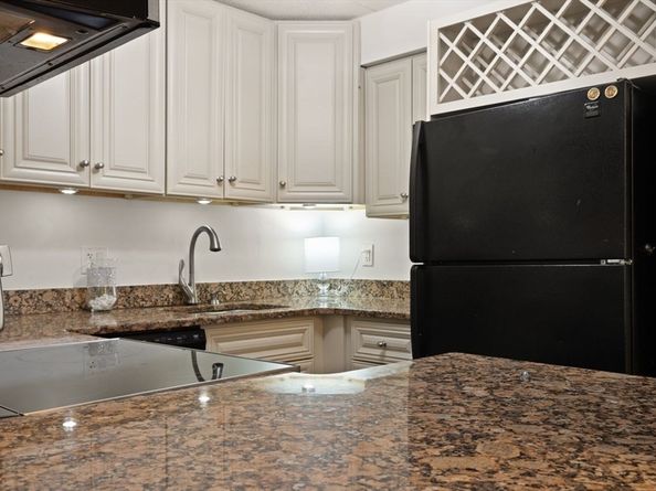 685 Oak Street 243, Brockton MA 02301