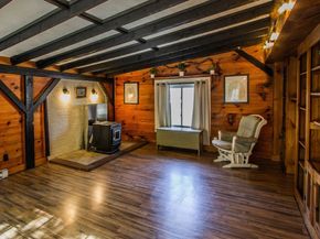 23 Chesley St, Millville MA 01529