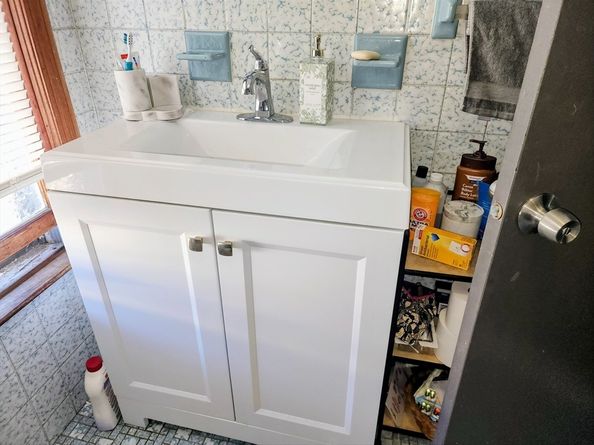 25-AR Central Ave, Revere MA 02151