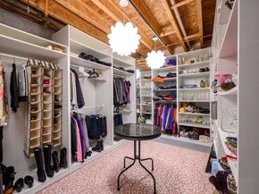 18 Whiting Lane 18, Hingham MA 02043