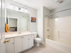 18 Whiting Lane 18, Hingham MA 02043