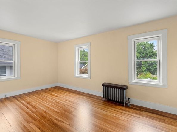 27 Governor Rd, Arlington MA 02474