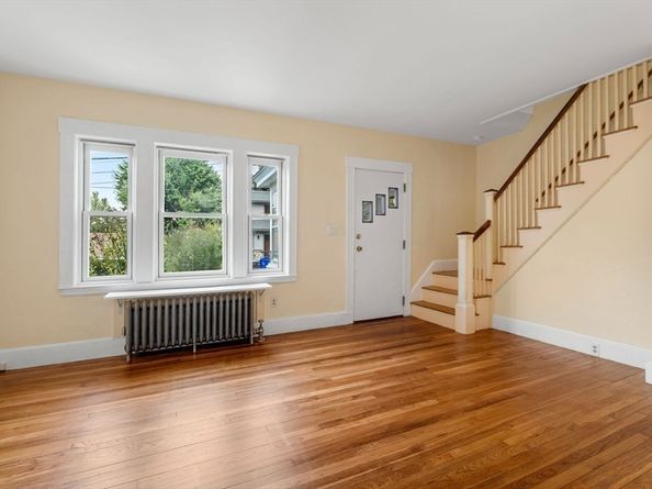 27 Governor Rd, Arlington MA 02474