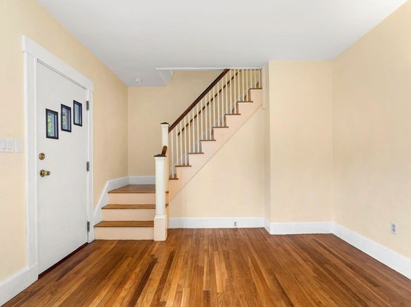 27 Governor Rd, Arlington MA 02474