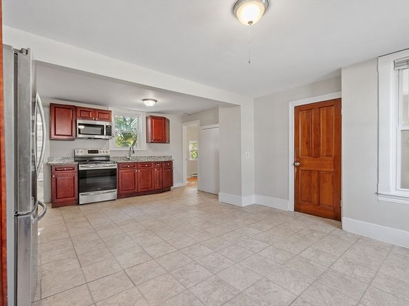 101-103 Linden St, Winchendon MA 01475