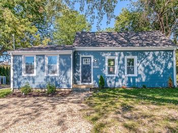 2838 Cranberry Hwy