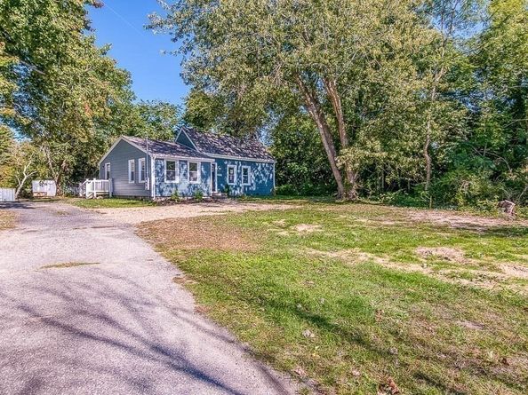 2838 Cranberry Hwy, Wareham MA 02571