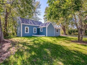 2838 Cranberry Hwy, Wareham MA 02571