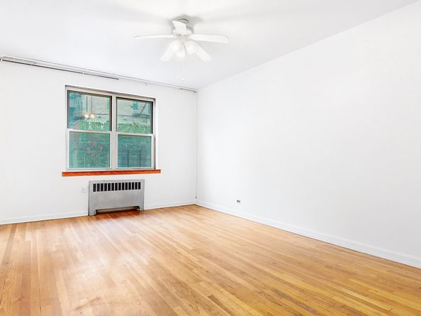 25 Indian Road 2G, New York NY 10034