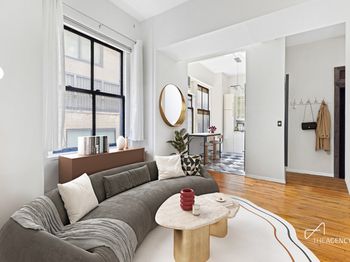 4 Lexington Avenue