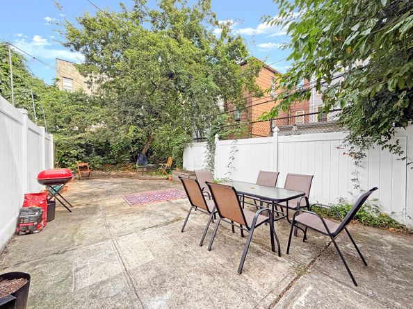 45 Pilling Street, Brooklyn NY 11207