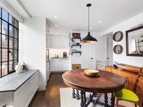 320 East 42nd Street 1201, New York NY 10017