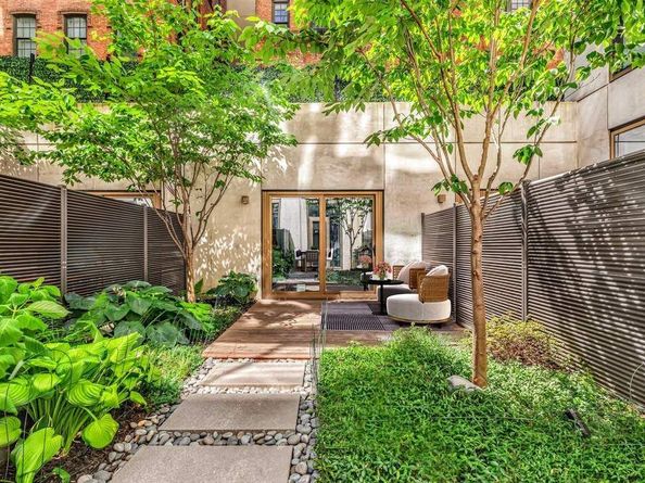98 Front Street GRD, Brooklyn NY 11201