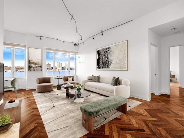 220 Riverside Boulevard 5L, New York NY 10069