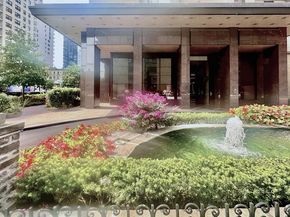 250 East 87th Street 17D, New York NY 10128