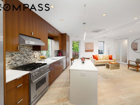 314 East 41st Street PH2B, New York NY 10017