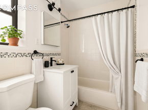 47-39 40th Street 2G, Queens NY 11104