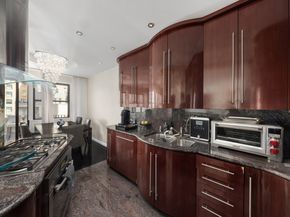 58 West 58th Street 9A, New York NY 10019