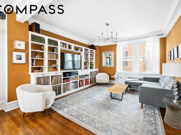 136 East 36th Street 9/10C, New York NY 10016