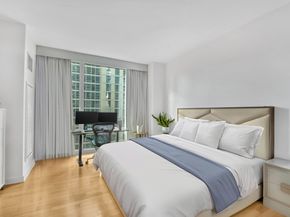 247 West 46th Street 1403, New York NY 10036