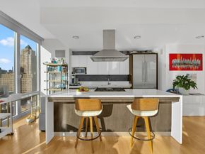 247 West 46th Street 1403, New York NY 10036