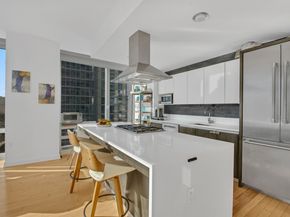 247 West 46th Street 1403, New York NY 10036