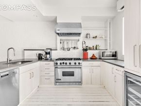 26 A 1st Street, Brooklyn NY 11231