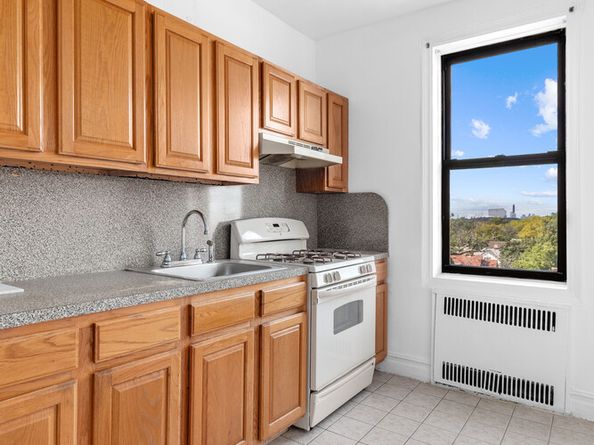 1710 Ave H F6, Brooklyn NY 11230