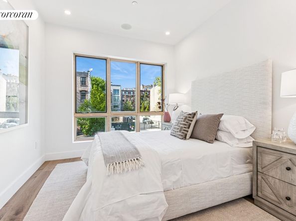 72 Quincy Street GARDEN, Brooklyn NY 11238