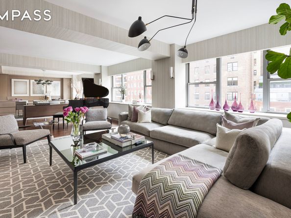 45 East 72nd Street 9C, New York NY 10021