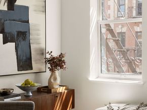 323 West 11th Street 4W, New York NY 10014