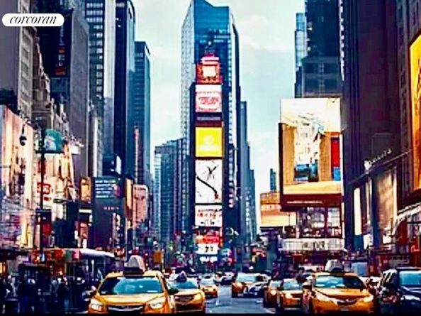 200 West 56th Street 29309PH, New York NY 10019