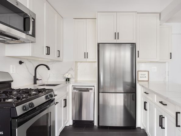220 Manhattan Avenue 4F, New York NY 10026