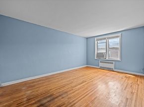 221 Mcdonald Avenue 6R, Brooklyn NY 11218