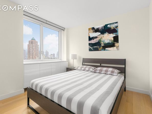 301 West 53rd Street 19K, New York NY 10019