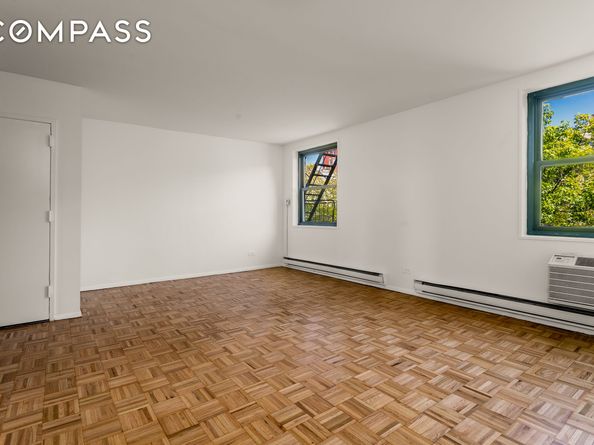 376 West Street 5B, New York NY 10014